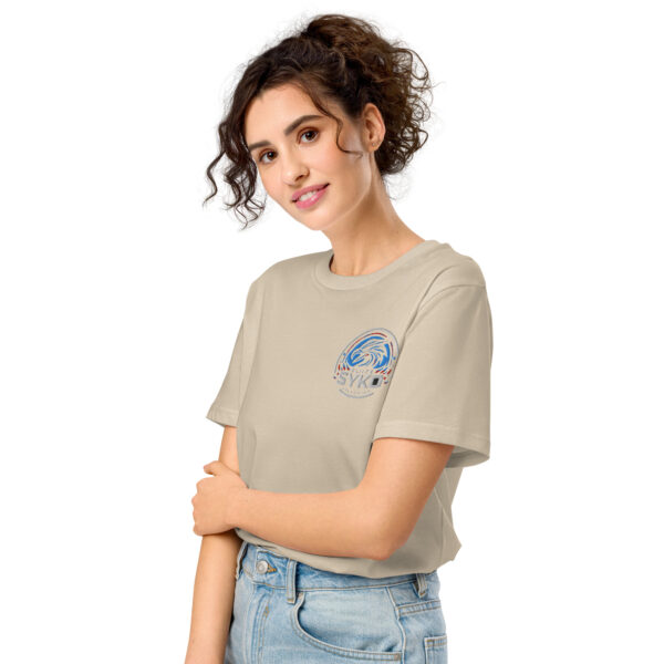 Unisex organic mid-light t-shirt